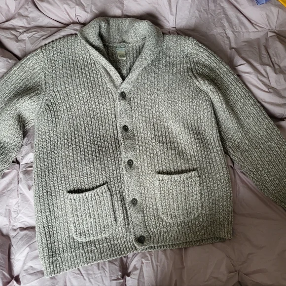 L.L. Bean's Classic Raggwool Cardigan Sweater - Picture 11 of 12